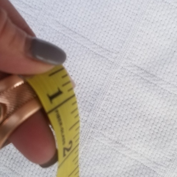 Heidi Klum rosegold clamper bracelet - Picture 2 of 9